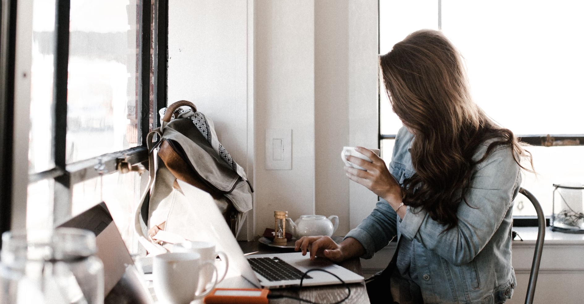 découvrez comment choisir la meilleure assurance pour votre micro entreprise. comparez les options disponibles, comprenez les garanties essentielles et trouvez la couverture adaptée à vos besoins pour sécuriser votre activité.