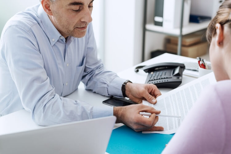 découvrez notre service de responsabilité civile professionnelle (rc pro) adapté aux indépendants et aux entreprises. protégez-vous contre les risques liés à votre activité professionnelle avec une couverture sur mesure et des garanties étendues. assurez l'avenir de votre entreprise avec une rc pro fiable et efficace.