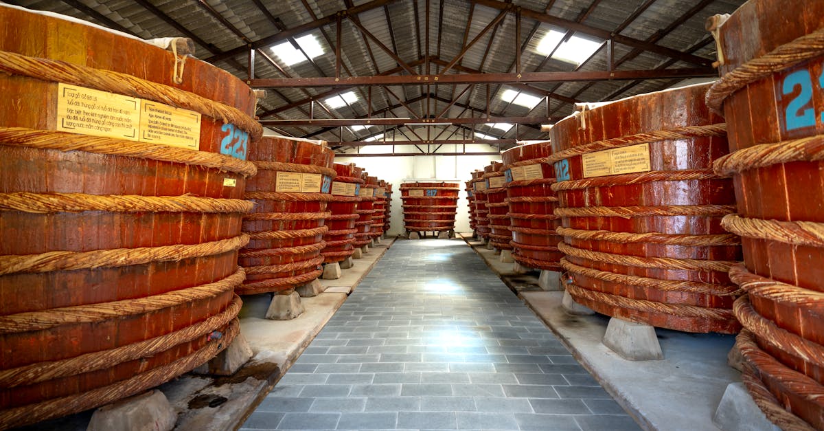 découvrez tout ce que vous devez savoir sur la tva (taxe sur la valeur ajoutée) : son fonctionnement, son importance dans le commerce et ses implications fiscales pour les entreprises et les consommateurs.