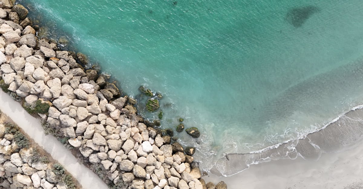 découvrez notre assurance pour drones, conçue pour protéger votre équipement et couvrir les accidents imprévus. bénéficiez d'une tranquillité d'esprit lors de vos vols avec des garanties adaptées à vos besoins.