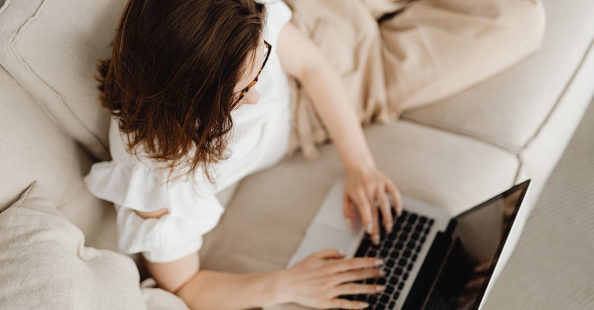 découvrez les implications de la démission en tant que travailleur indépendant. explorez les étapes clés, les conseils pratiques et les conséquences juridiques pour réussir votre transition professionnelle.