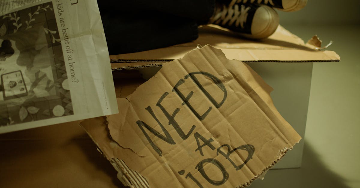 découvrez les enjeux du chômage, ses causes, ses impacts sur l'économie et les solutions envisageables pour réduire ce fléau. informez-vous sur les différents types de chômage et les mesures d'accompagnement disponibles pour les personnes touchées.