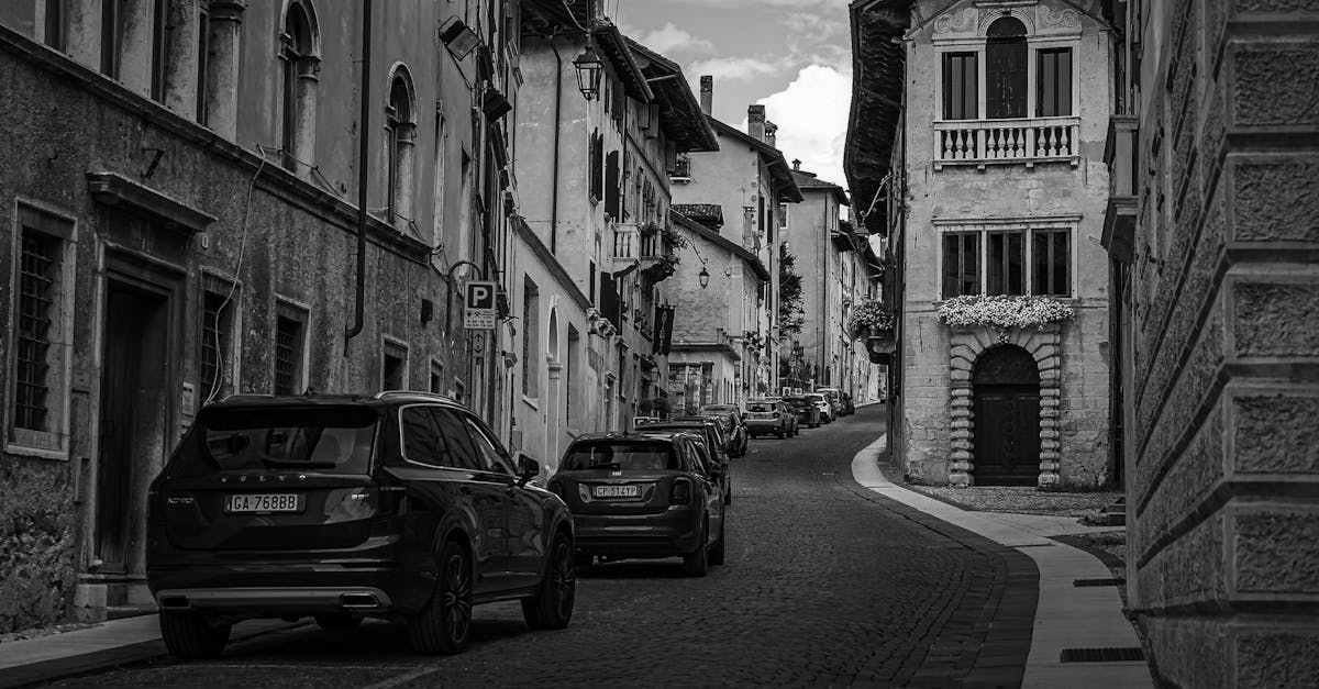 découvrez tout ce qu'il faut savoir sur le statut d'auto-entrepreneur : avantages, démarches administratives, conseils pratiques et astuces pour réussir votre activité indépendante. lancez-vous et développez votre projet en toute sérénité !