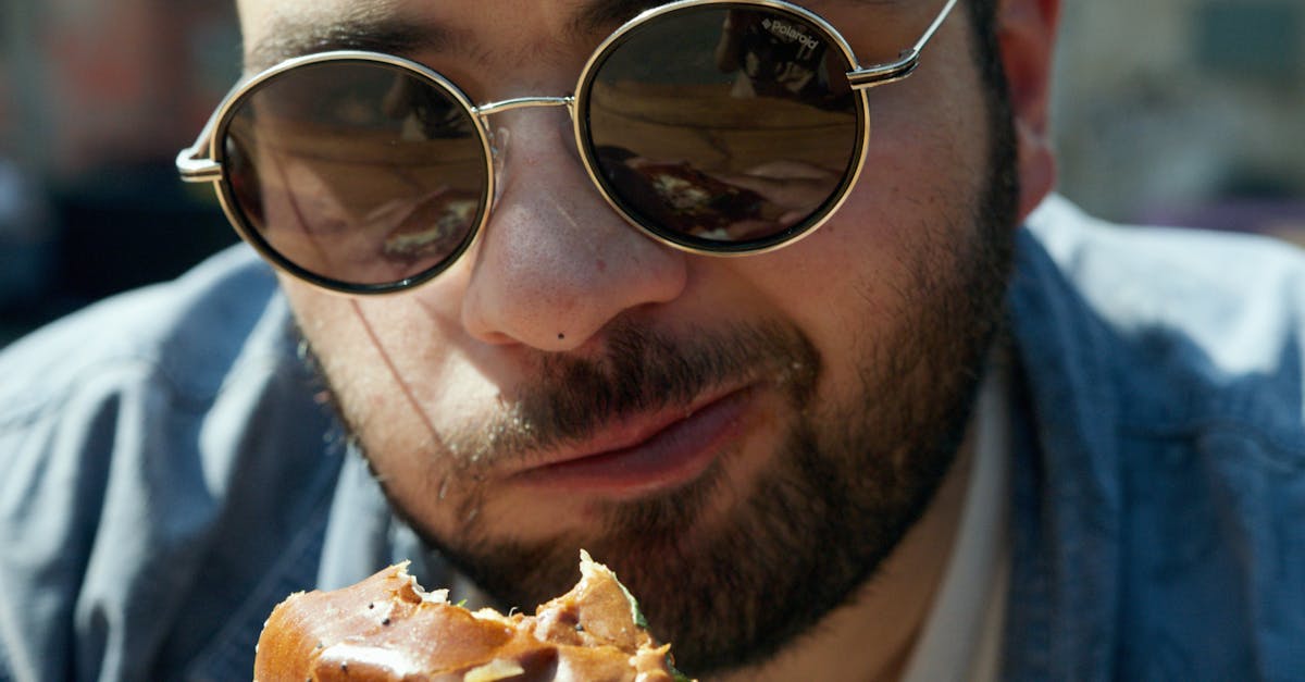 découvrez notre assurance dédiée aux établissements de fast food, conçue pour protéger votre entreprise contre les imprévus. bénéficiez d'une couverture complète pour votre matériel, vos employés et votre responsabilité civile, tout en vous concentrant sur ce que vous faites de mieux : servir vos clients rapidement et efficacement.