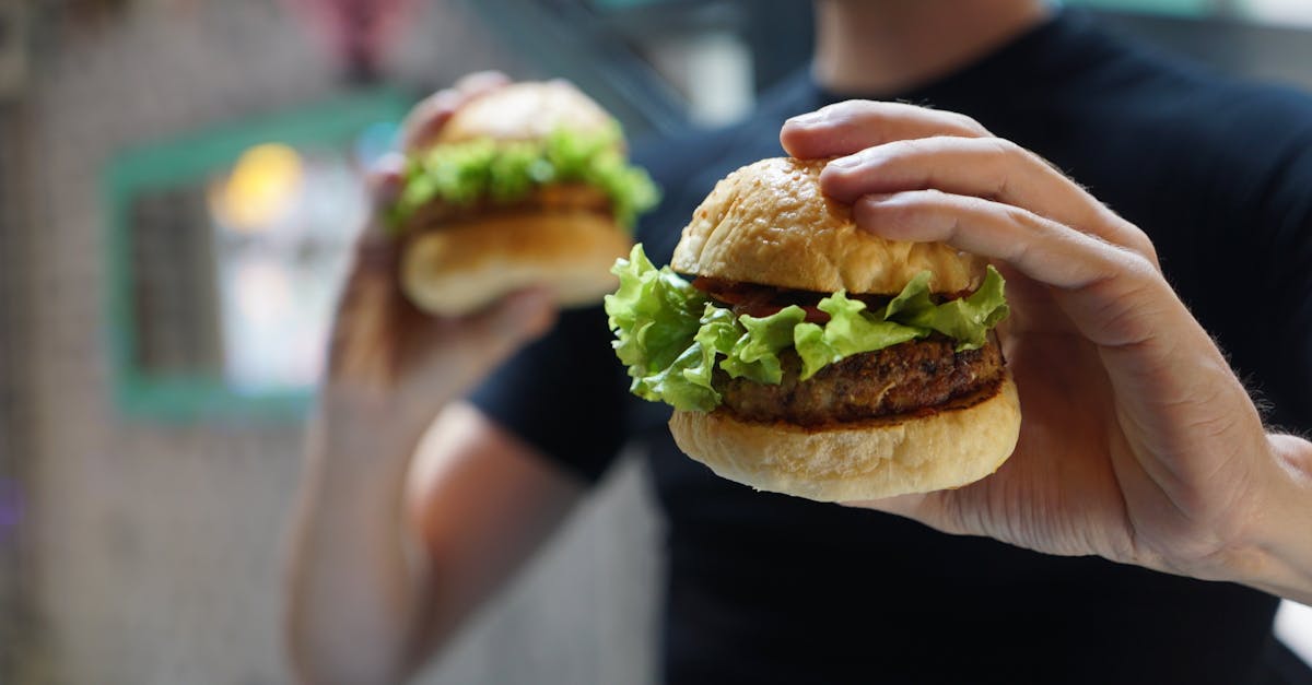 découvrez notre assurance dédiée aux restaurants de fast food, conçue pour protéger votre établissement contre les imprévus. profitez d'une couverture adaptée à vos besoins spécifiques, incluant la responsabilité civile, les dommages matériels et bien plus encore, pour garantir la pérennité de votre entreprise.