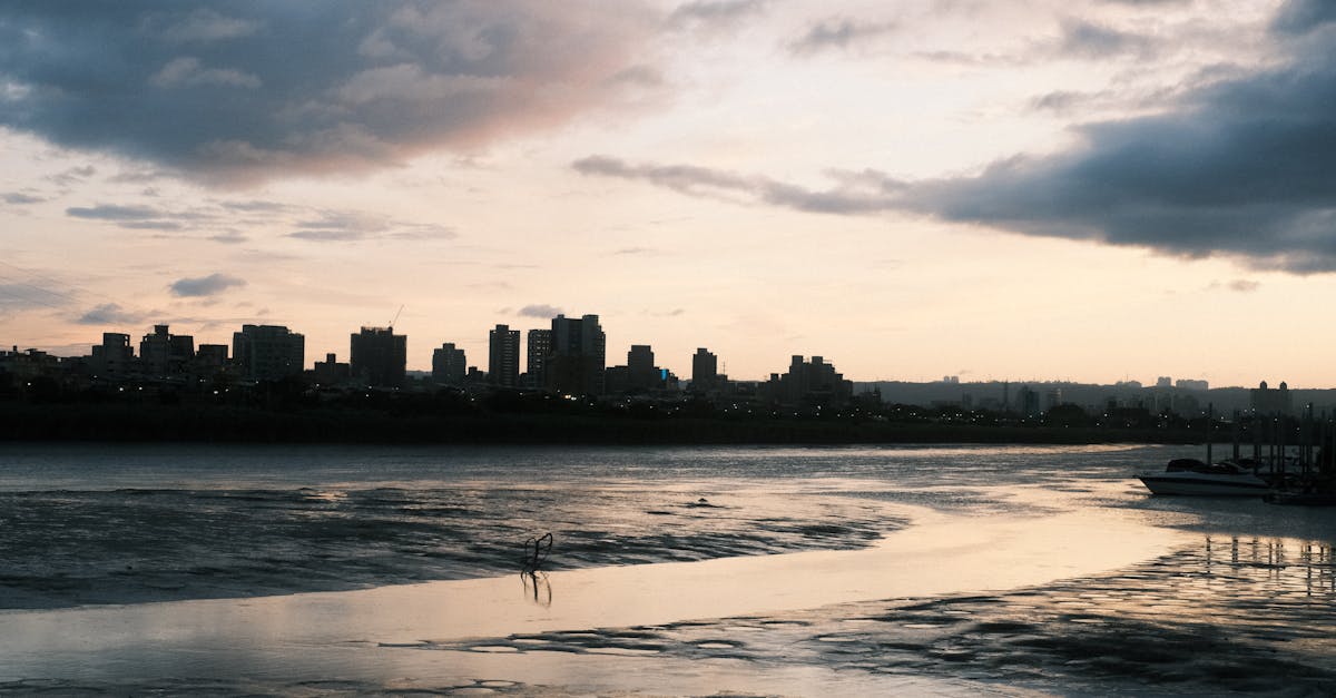 harmonie mutuelle, votre partenaire santé de confiance, propose des solutions adaptées à vos besoins. profitez d'une couverture complète et d'un accompagnement personnalisé pour votre bien-être et celui de votre famille.